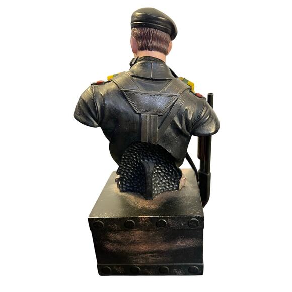 GI Joe Limited Edition Palisades Flint Mini Bust No. 229 of 1200 - Picture 2 of 6
